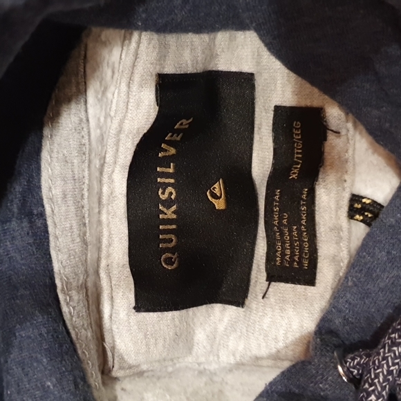 BNWOT quicksilver hoodie - Picture 2 of 3